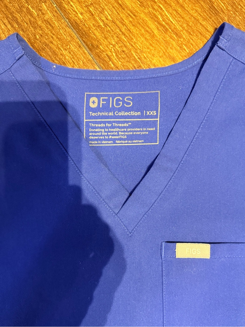 FIGS Royal Blue Scrub Set - Picture 3 of 6